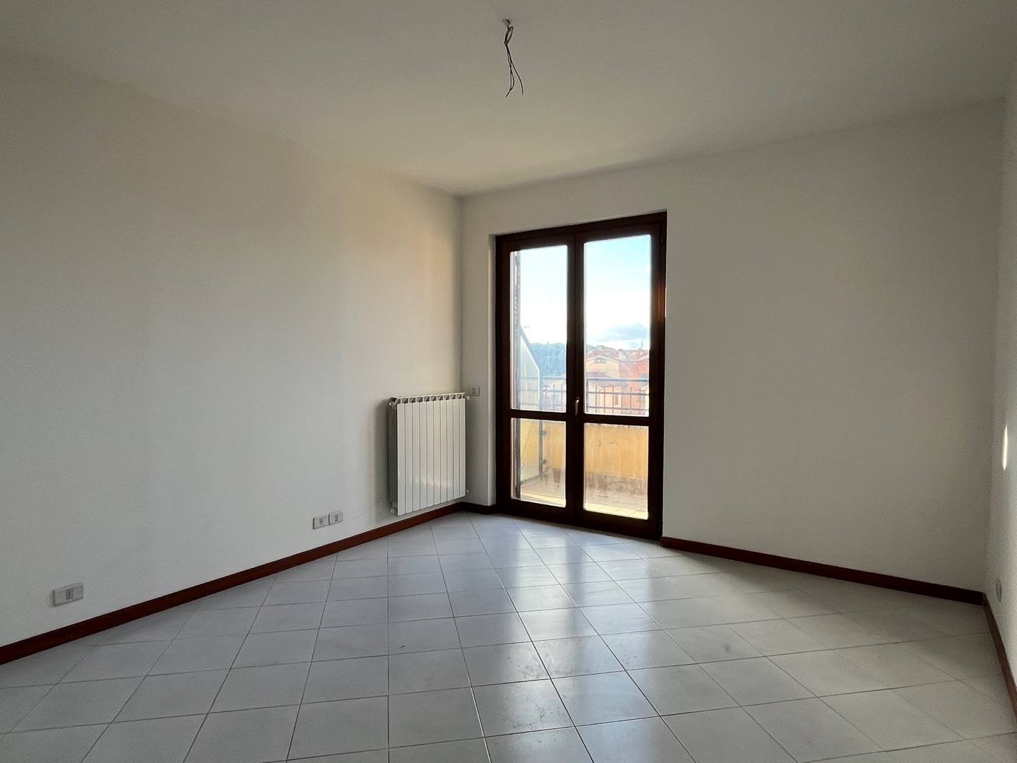 AV 1843_a_5_6 – 24 APPARTAMENTI ULTIMO PIANO CON MANSARDA E GARAGE CAMUCIA