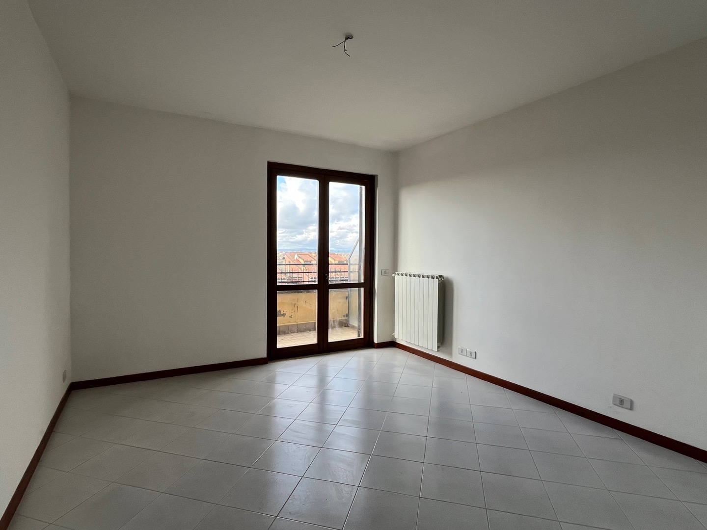 AV 1843_a_5_6 – 6 APPARTAMENTI ULTIMO PIANO CON MANSARDA E GARAGE CAMUCIA