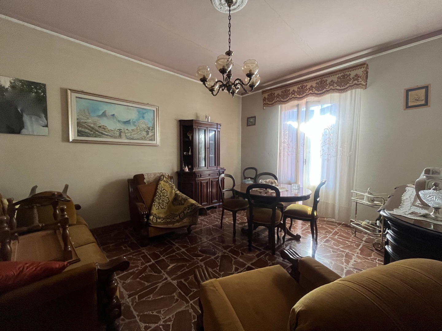 AV 1891 – 27 ABITAZIONE SINGOLA CON TERRENO CORTONA FRATTA