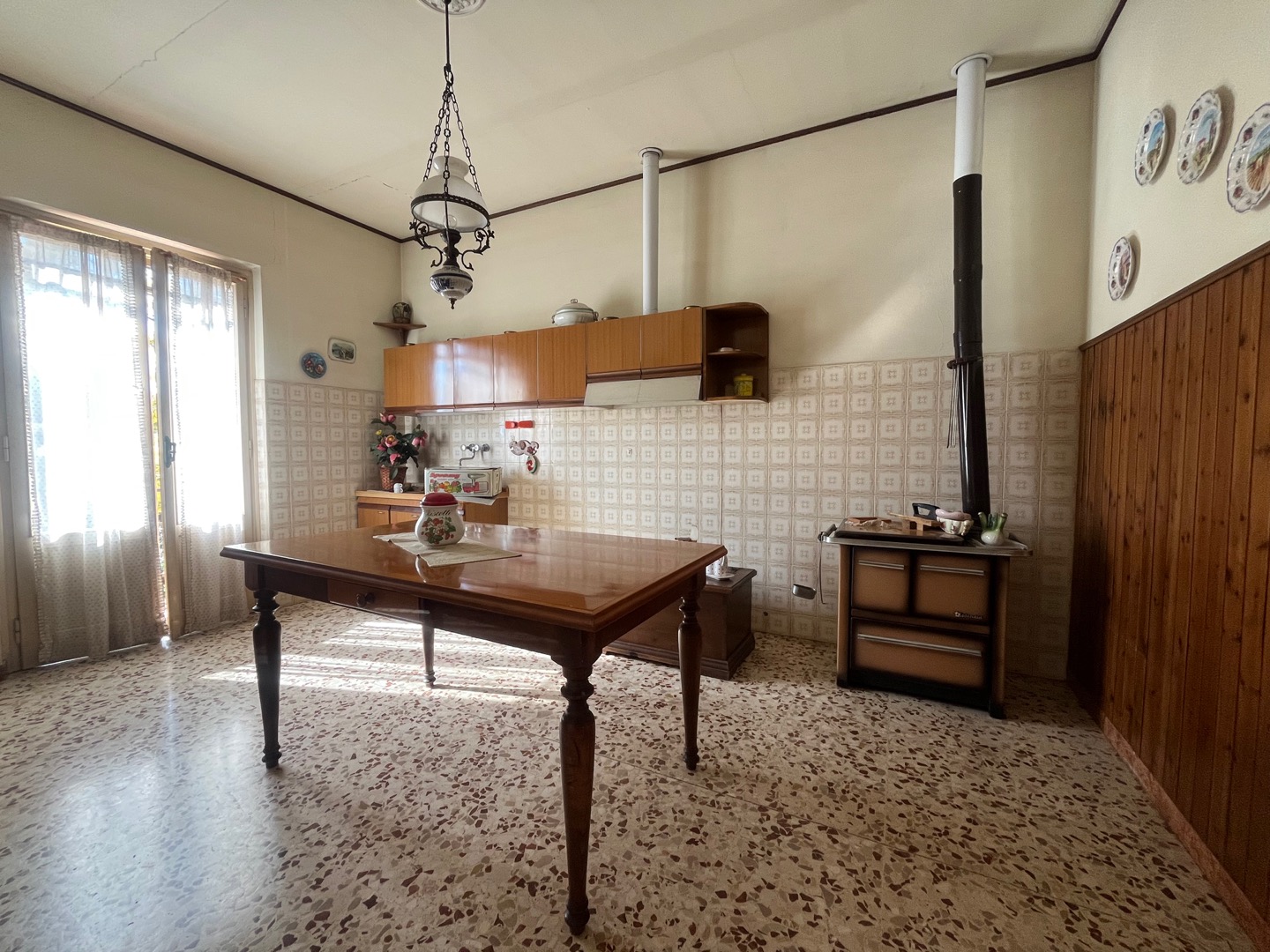 AV 1891 – 29 ABITAZIONE SINGOLA CON TERRENO CORTONA FRATTA