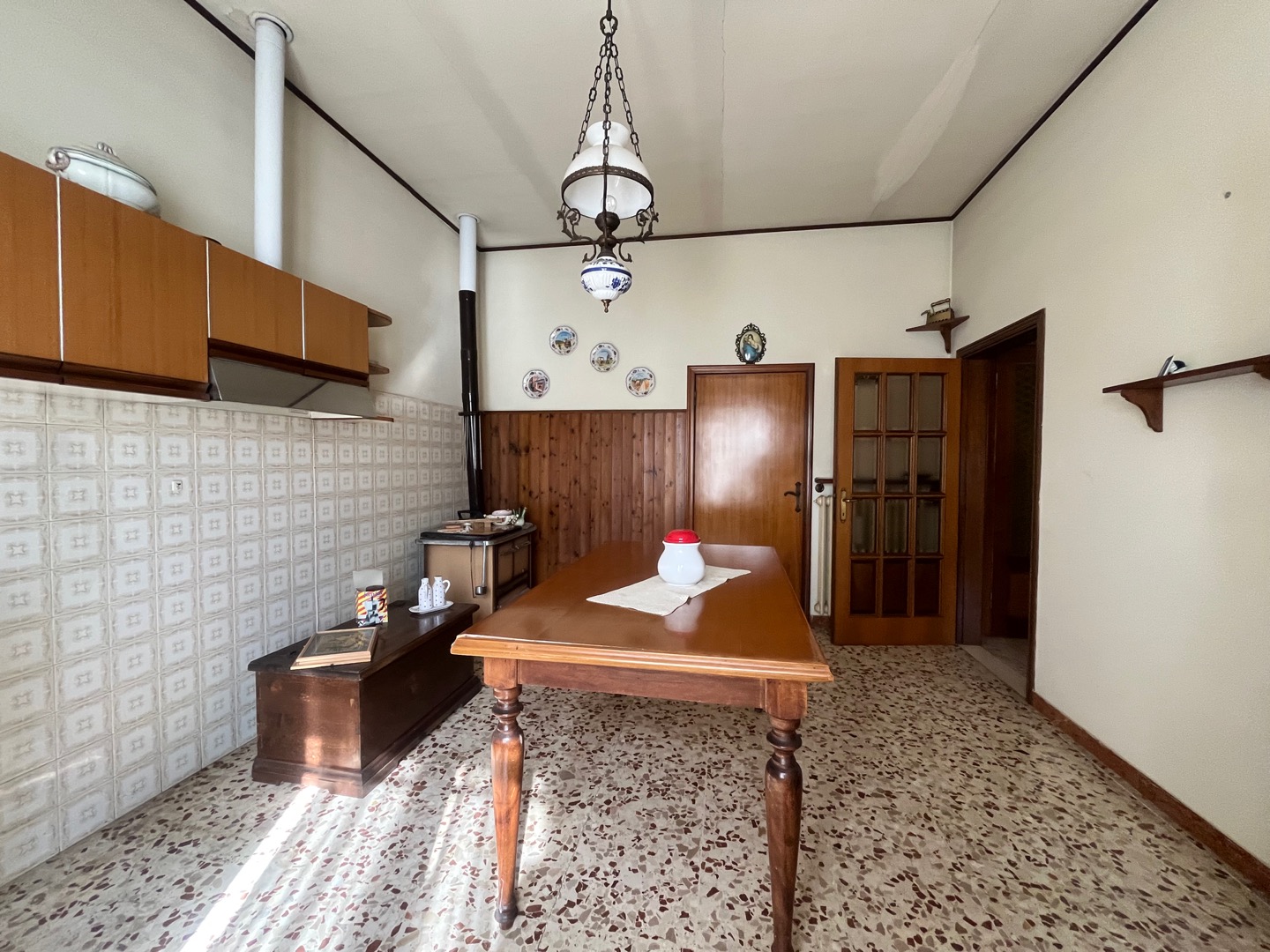 AV 1891 – 30 ABITAZIONE SINGOLA CON TERRENO CORTONA FRATTA