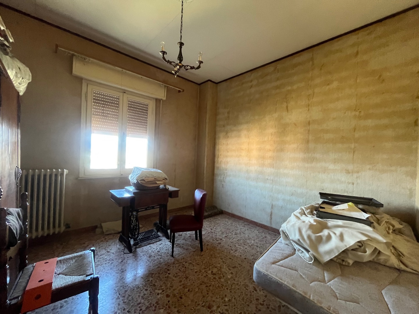 AV 1891 – 38 ABITAZIONE SINGOLA CON TERRENO CORTONA FRATTA