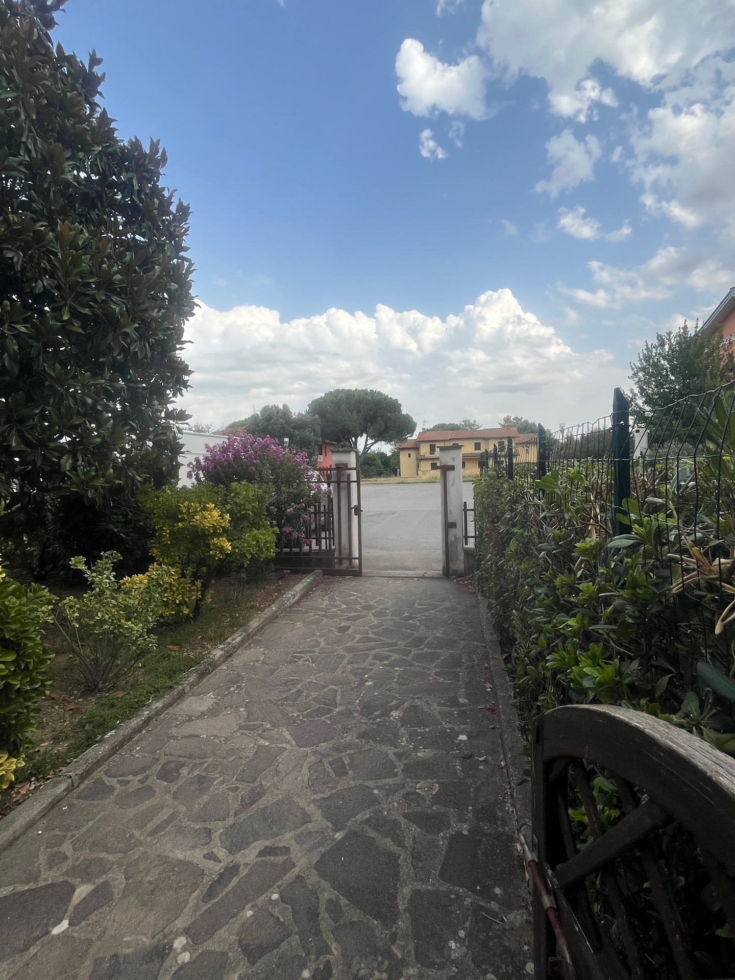 AV 1672 – 14 APPARTAMENTO CON GIARDINO LOCALITA’ BADIACCIA