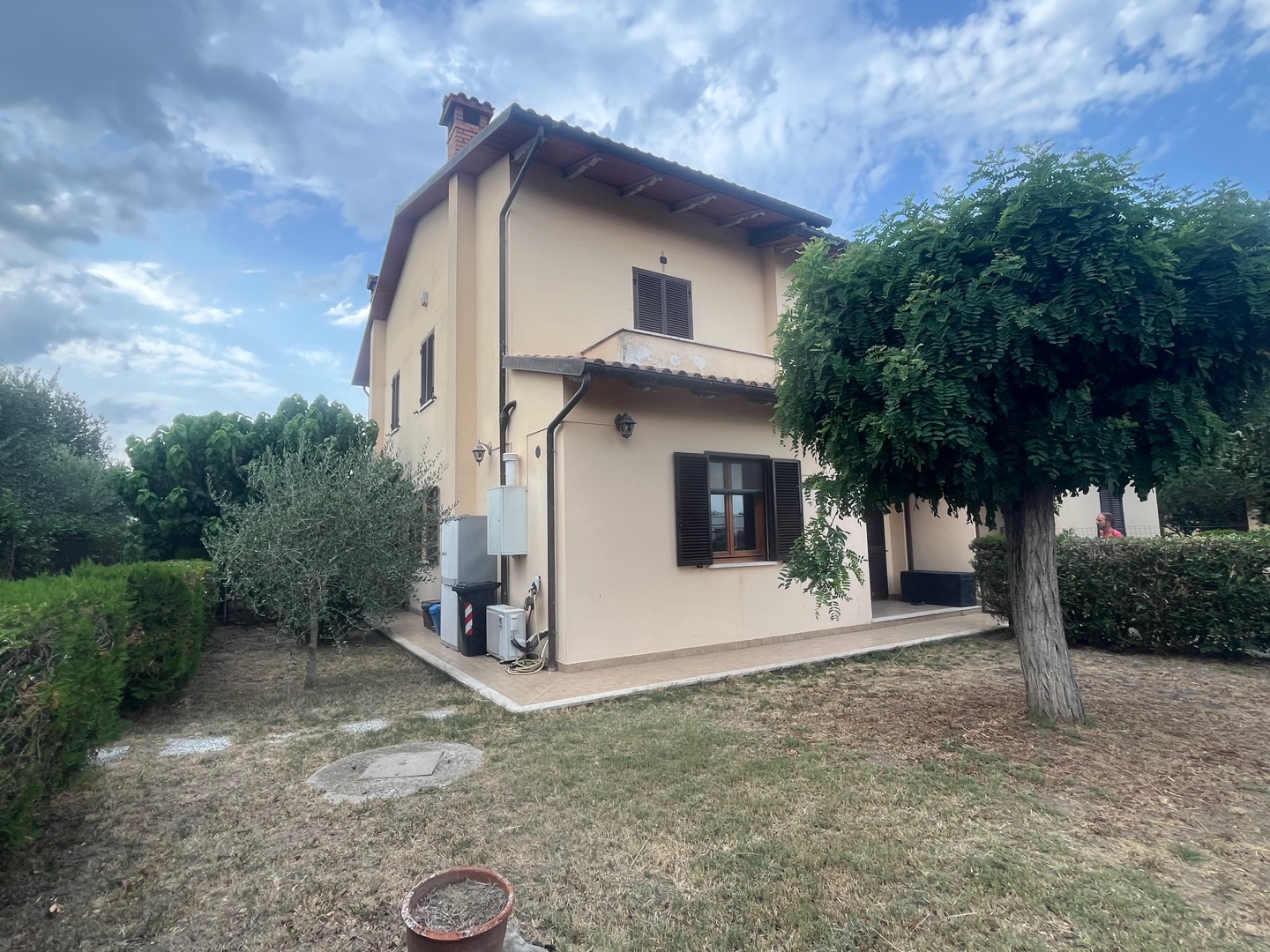 AV 1672 – 3 APPARTAMENTO CON GIARDINO LOCALITA’ BADIACCIA