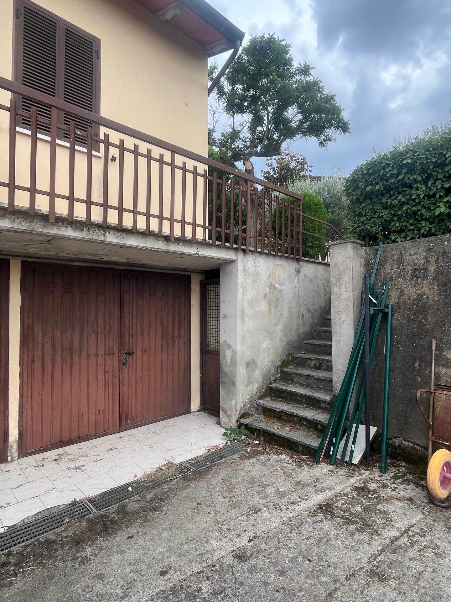 AV 1672 – 41 APPARTAMENTO CON GIARDINO LOCALITA’ BADIACCIA