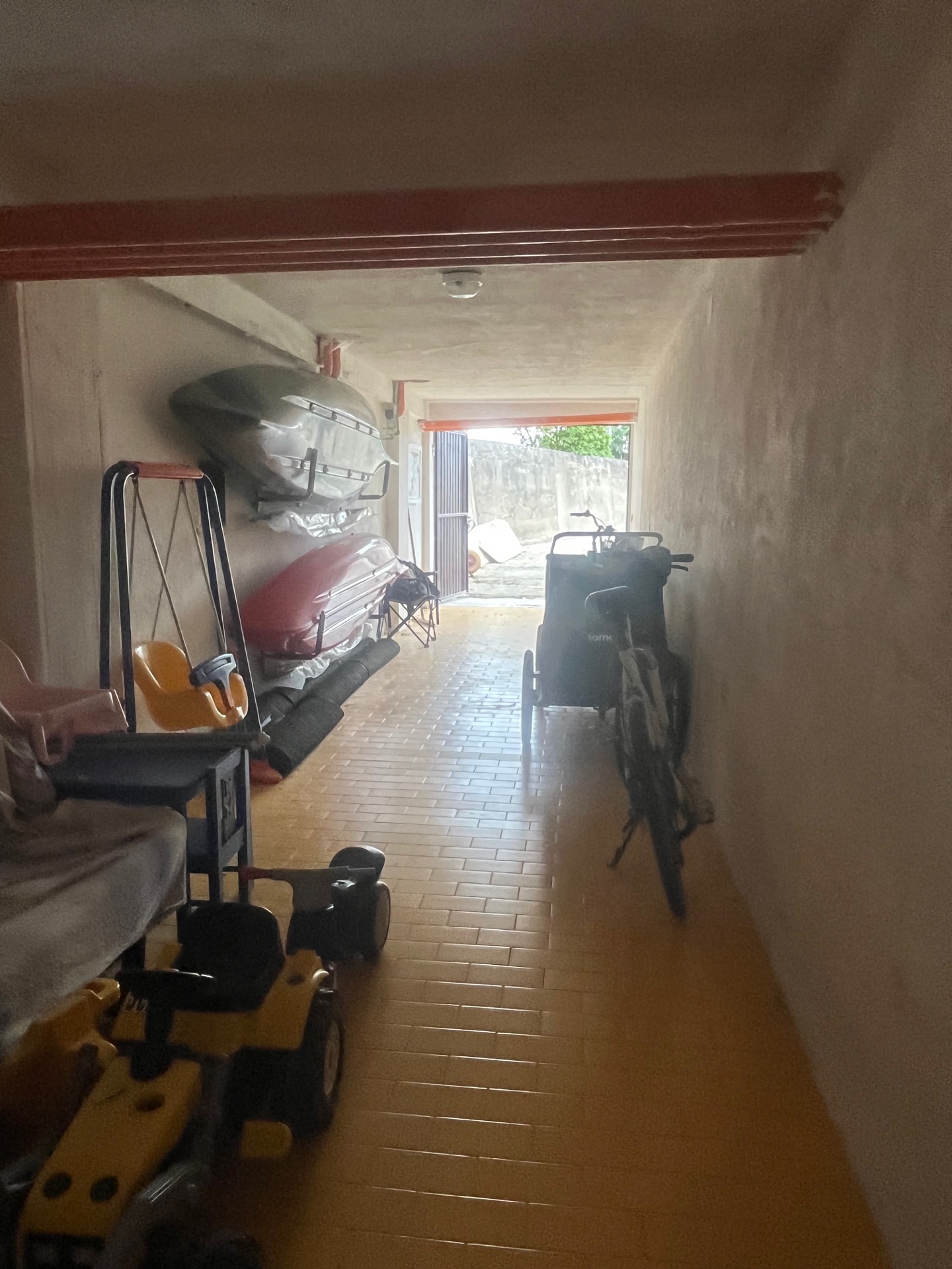 AV 1672 – 42 APPARTAMENTO CON GIARDINO LOCALITA’ BADIACCIA