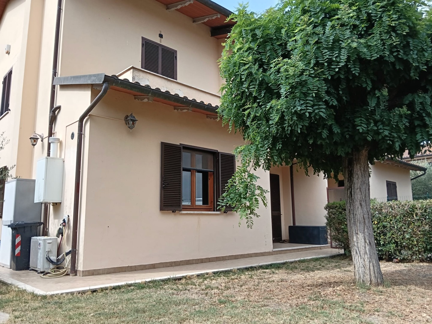 AV 1672 – 5 APPARTAMENTO CON GIARDINO LOCALITA’ BADIACCIA
