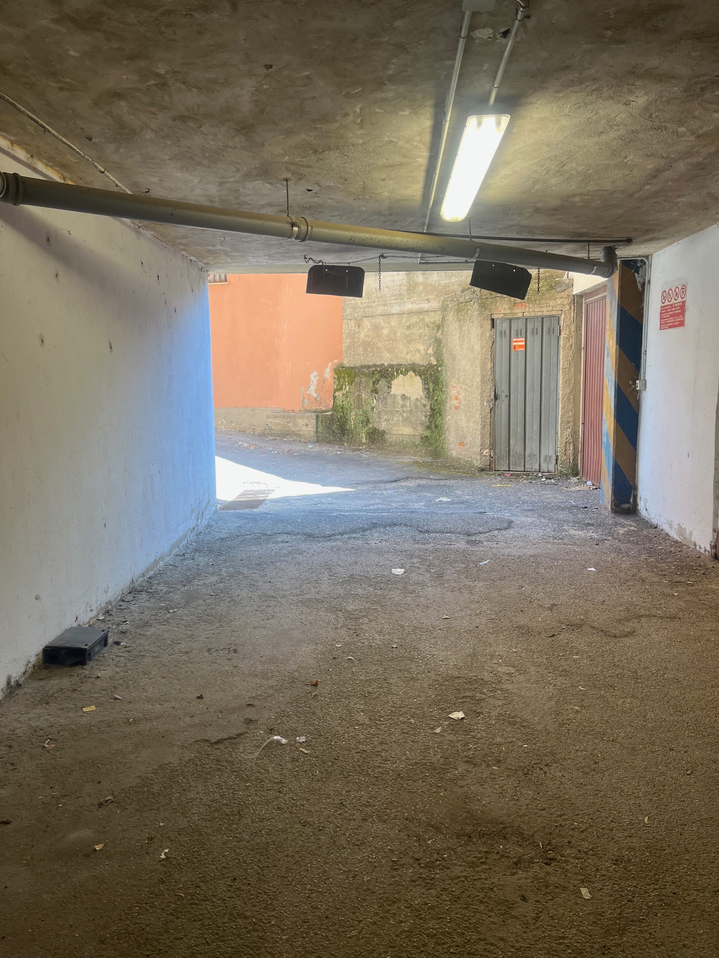 AV 1895 – 4 GRANDE GARAGE/RIMESSA – CORTONA CAMUCIA