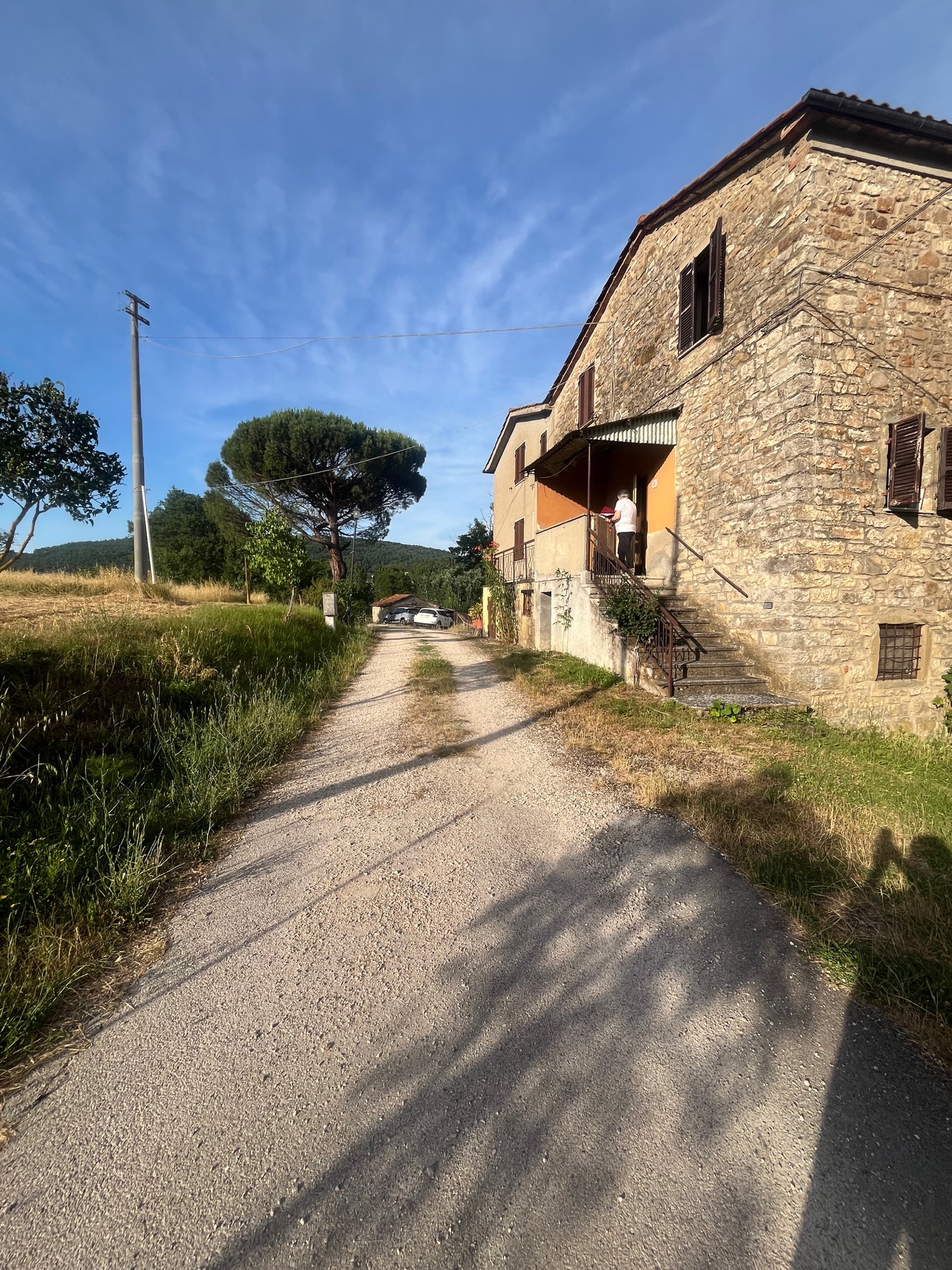 AV 1896 – 15 ABITAZIONE CON ANNESSI E TERRENO PIAN DI MARTE