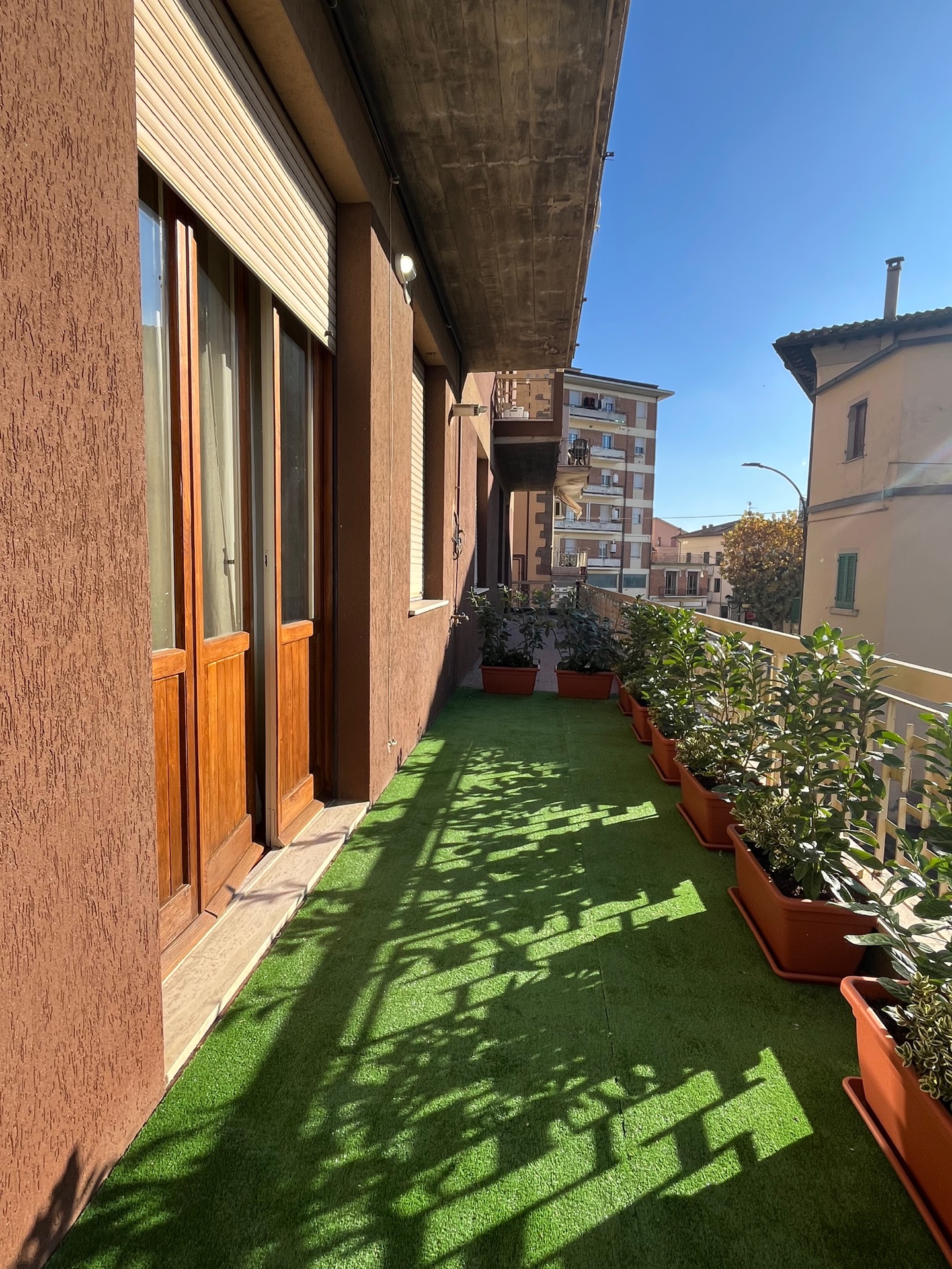 Appartamento Via Quinto Zampagni – 4 AFFITTO BELL’APPARTAMENTO ARREDATO CAMUCIA CENTRO