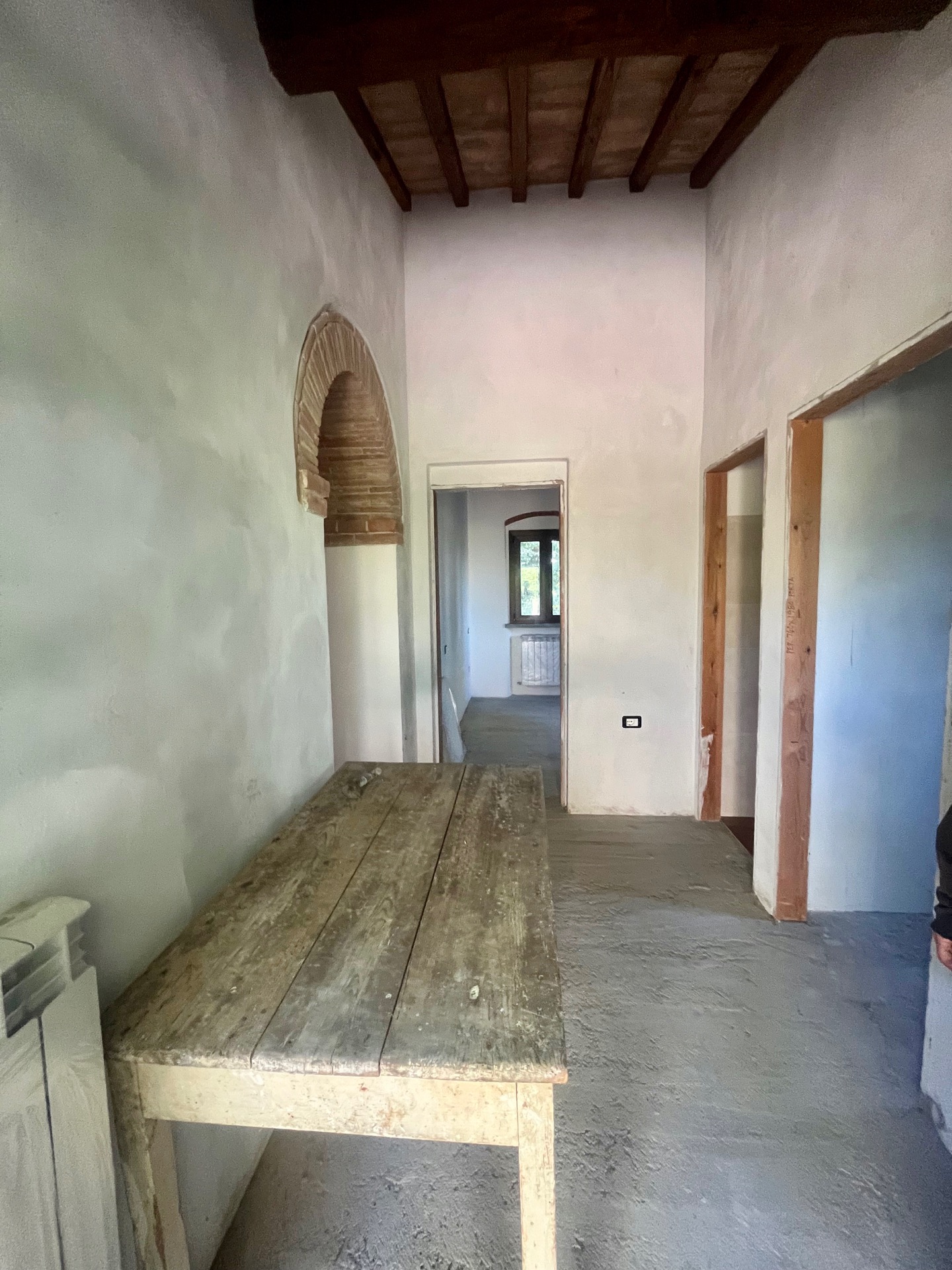 AV 1899_ – 48 CASOLARE INDIPENDENTE CORTONA CAMPAGNA