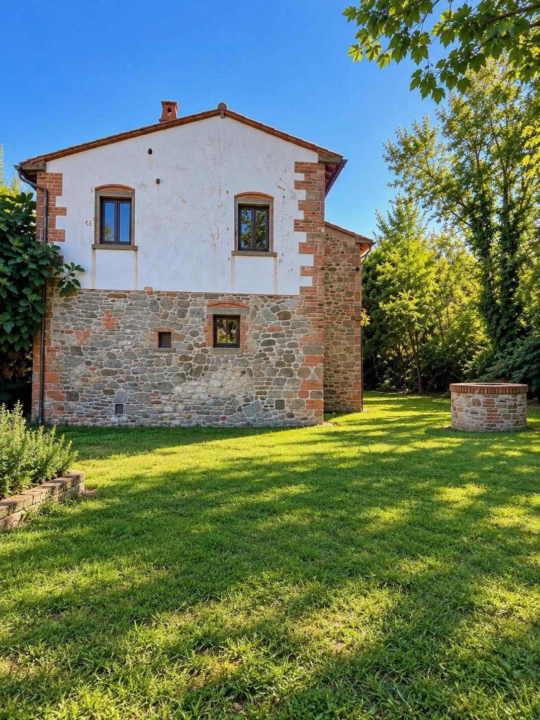 AV 1899_ – 58 CASOLARE INDIPENDENTE CORTONA CAMPAGNA